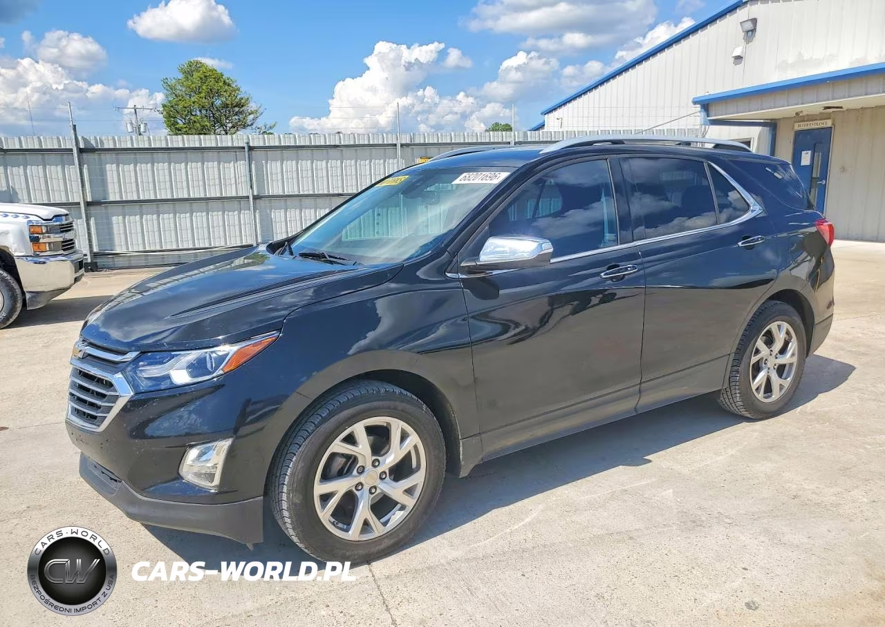 2018 Chevrolet Equinox Premier VIN:2GNAXVEV1J6321692 - 1