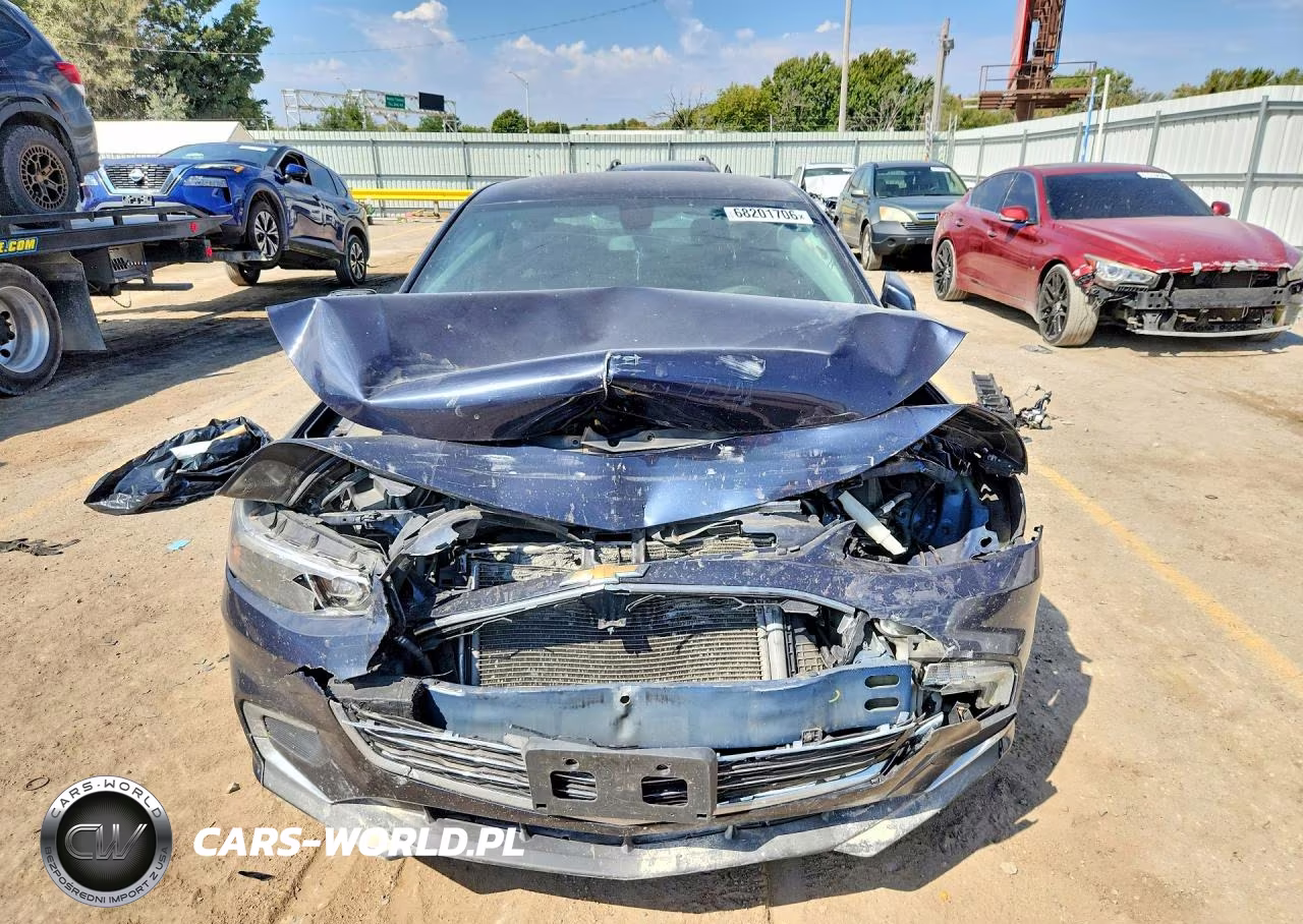 2017 Chevrolet Malibu Lt VIN:1G1ZE5ST5HF244015 - 5