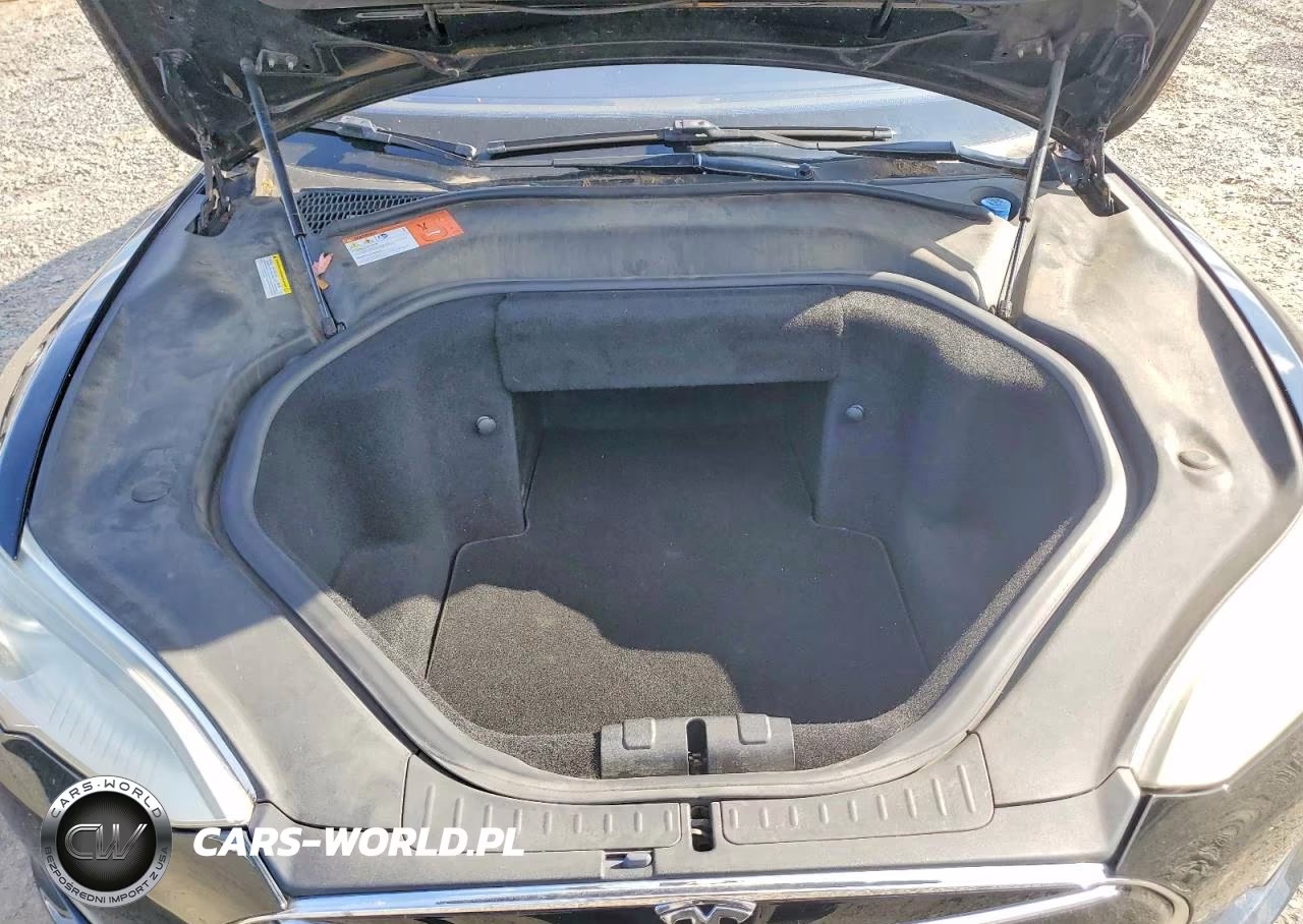 2014 Tesla Model S VIN:5YJSA1S15EFP67448 - 11