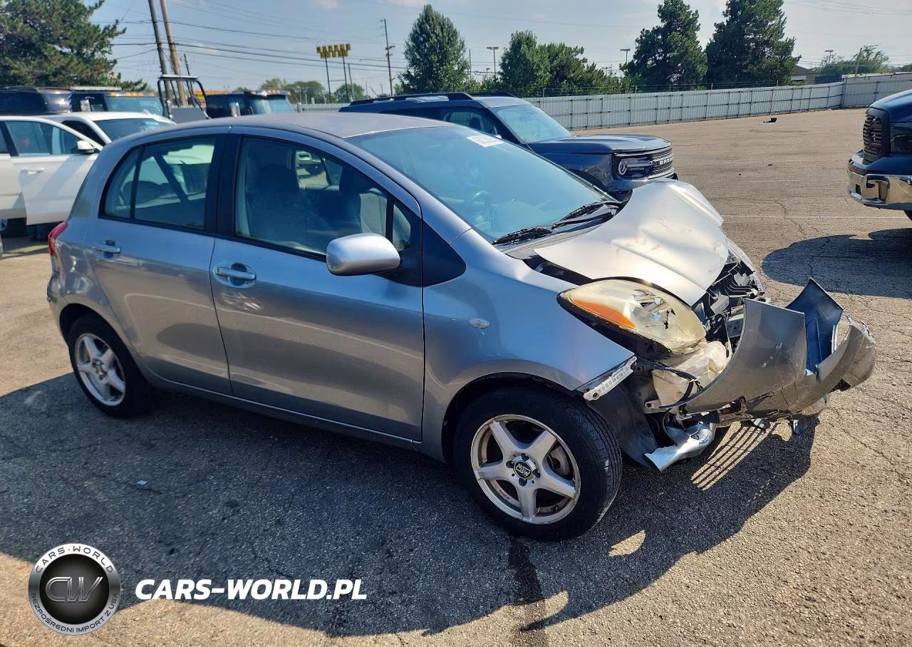 2010 Toyota Yaris Base VIN:JTDKT4K38A5284884 - 4