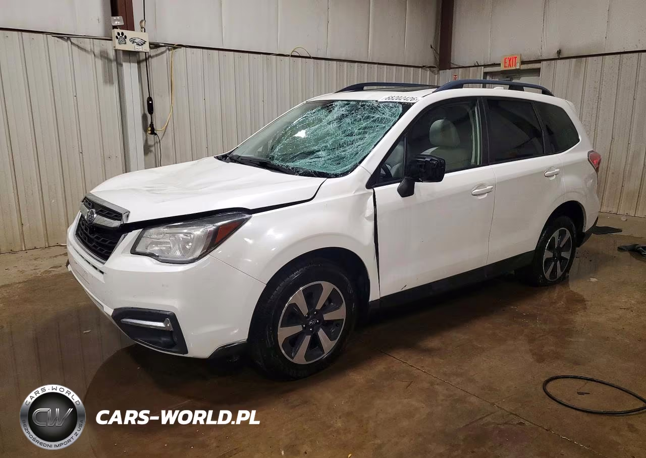 2018 Subaru Forester 2.5I Premium VIN:JF2SJAGC3JH473553 - 1