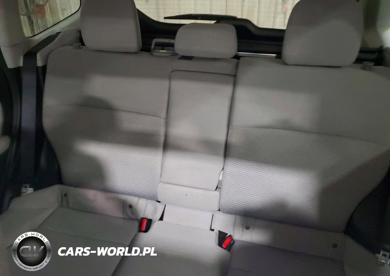 2018 Subaru Forester 2.5I Premium VIN:JF2SJAGC3JH473553 - 10
