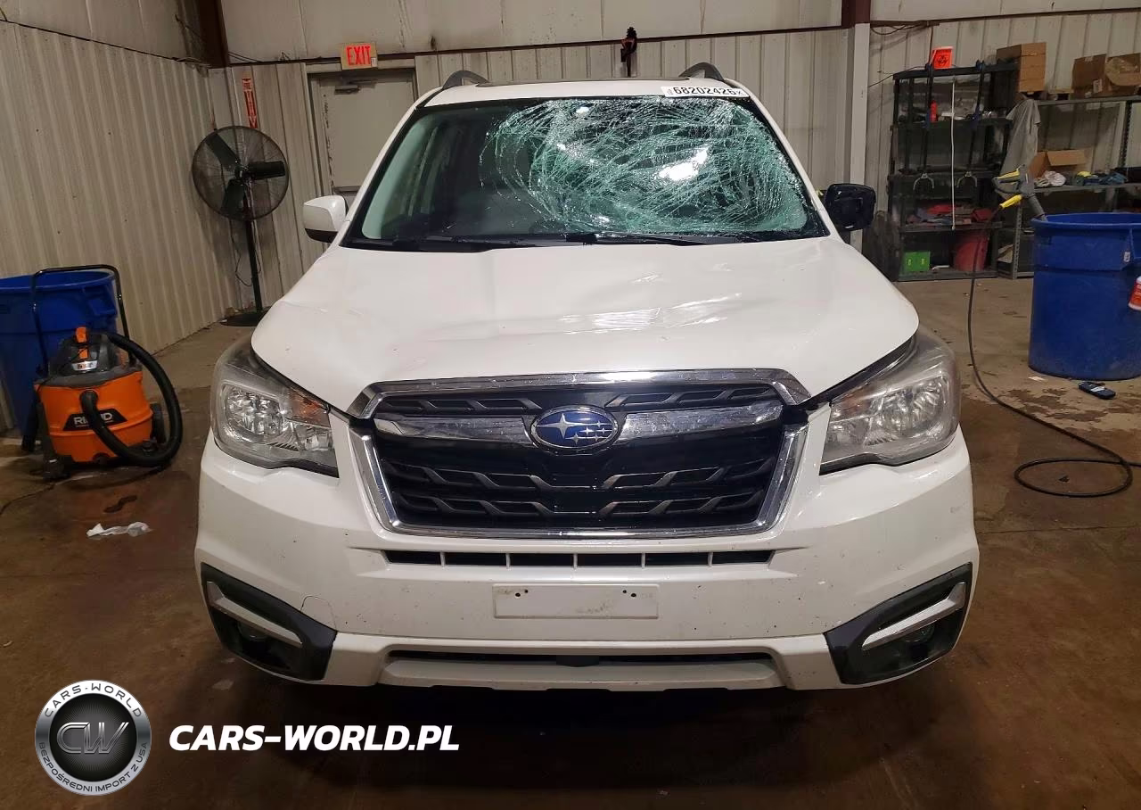 2018 Subaru Forester 2.5I Premium VIN:JF2SJAGC3JH473553 - 5