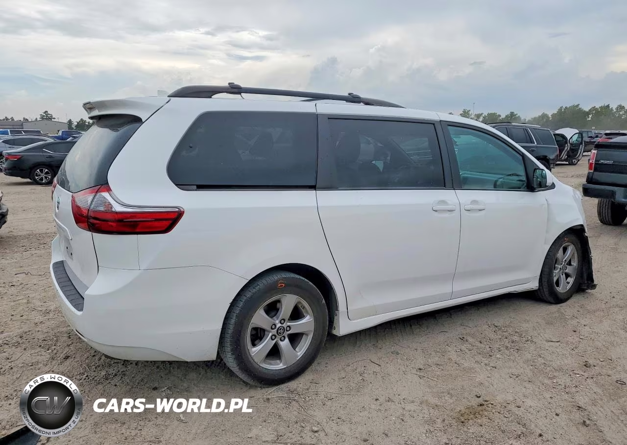 2020 Toyota Sienna Le VIN:5TDKZ3DC4LS024355 - 3