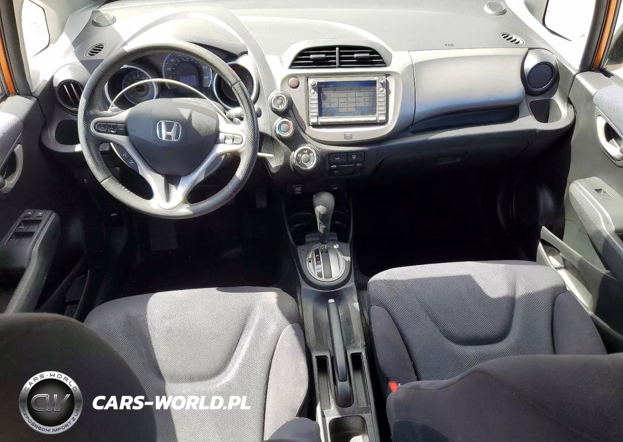 2011 Honda Fit Sport VIN:JHMGE8H64BS010012 - 8