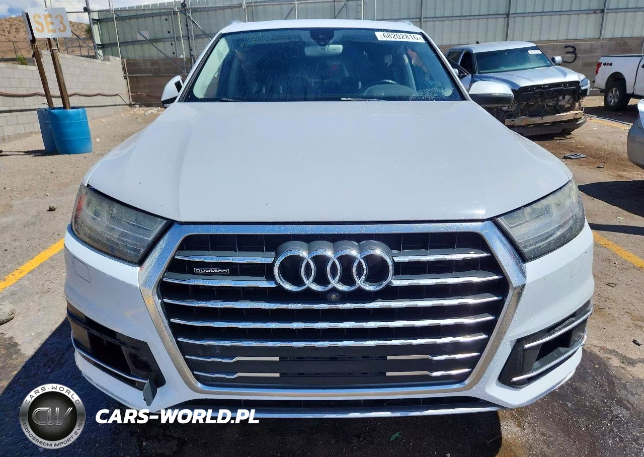 2017 Audi Q7 Premium Plus VIN:WA1LAAF79HD004311 - 5