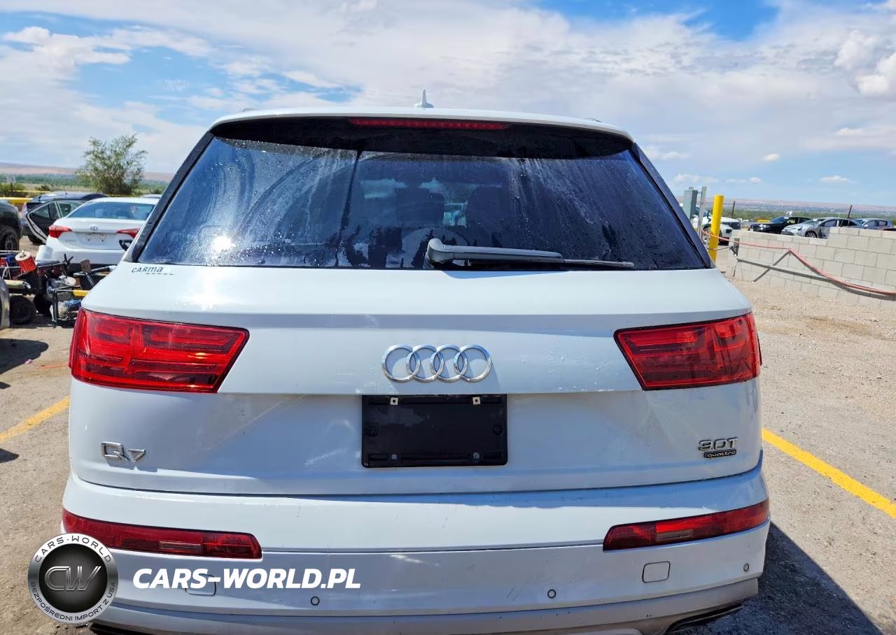 2017 Audi Q7 Premium Plus VIN:WA1LAAF79HD004311 - 6