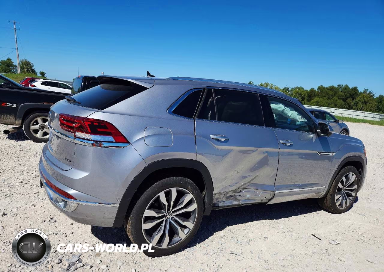 2023 Volkswagen Atlas Cross Sport Sel Premium R-Line VIN:1V2FE2CAXPC207126 - 3