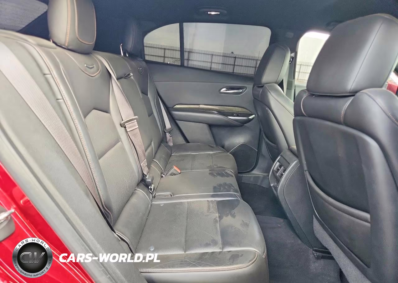 2019 Cadillac Xt4 Sport VIN:1GYFZFR48KF100656 - 11