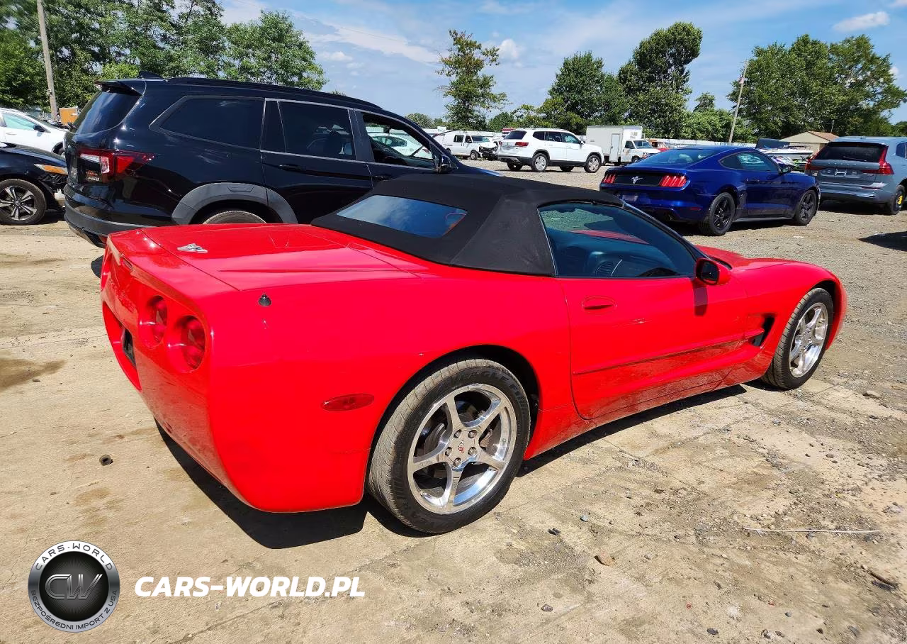 2003 Chevrolet Corvette VIN:1G1YY32G035135048 - 3