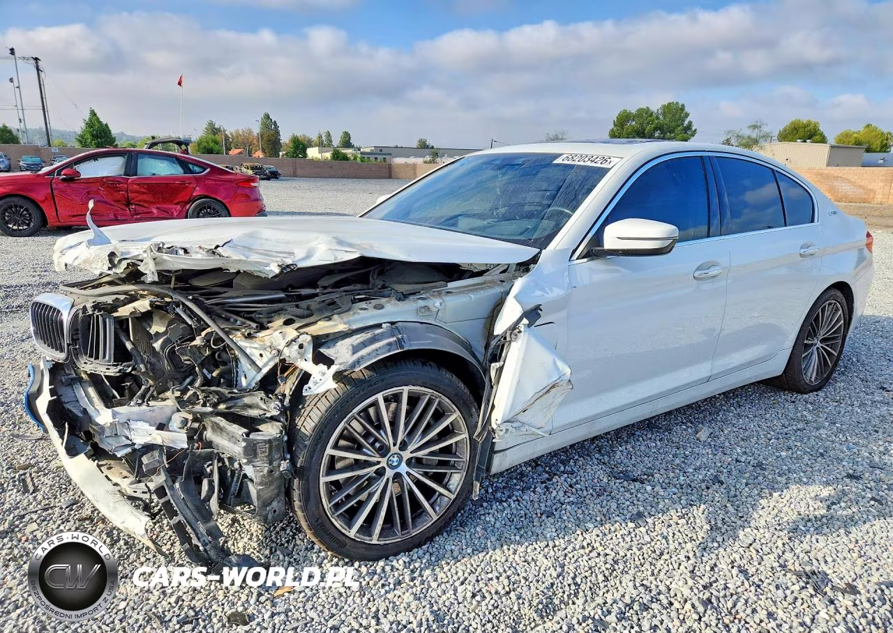 2018 BMW 530E