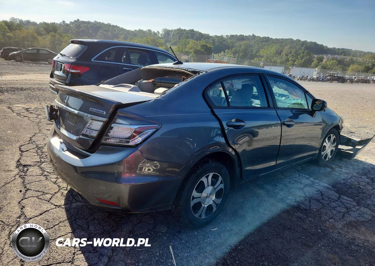 2013 Honda Civic Hybrid L VIN:19XFB4F33DE203071 - 3