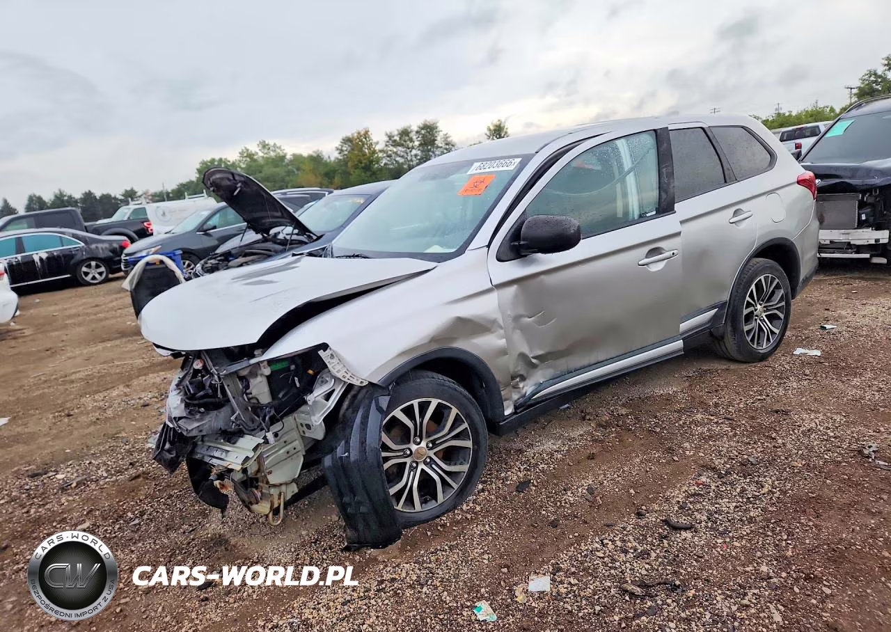 2018 Mitsubishi Outlander Se – zdjęcie 1 z 14