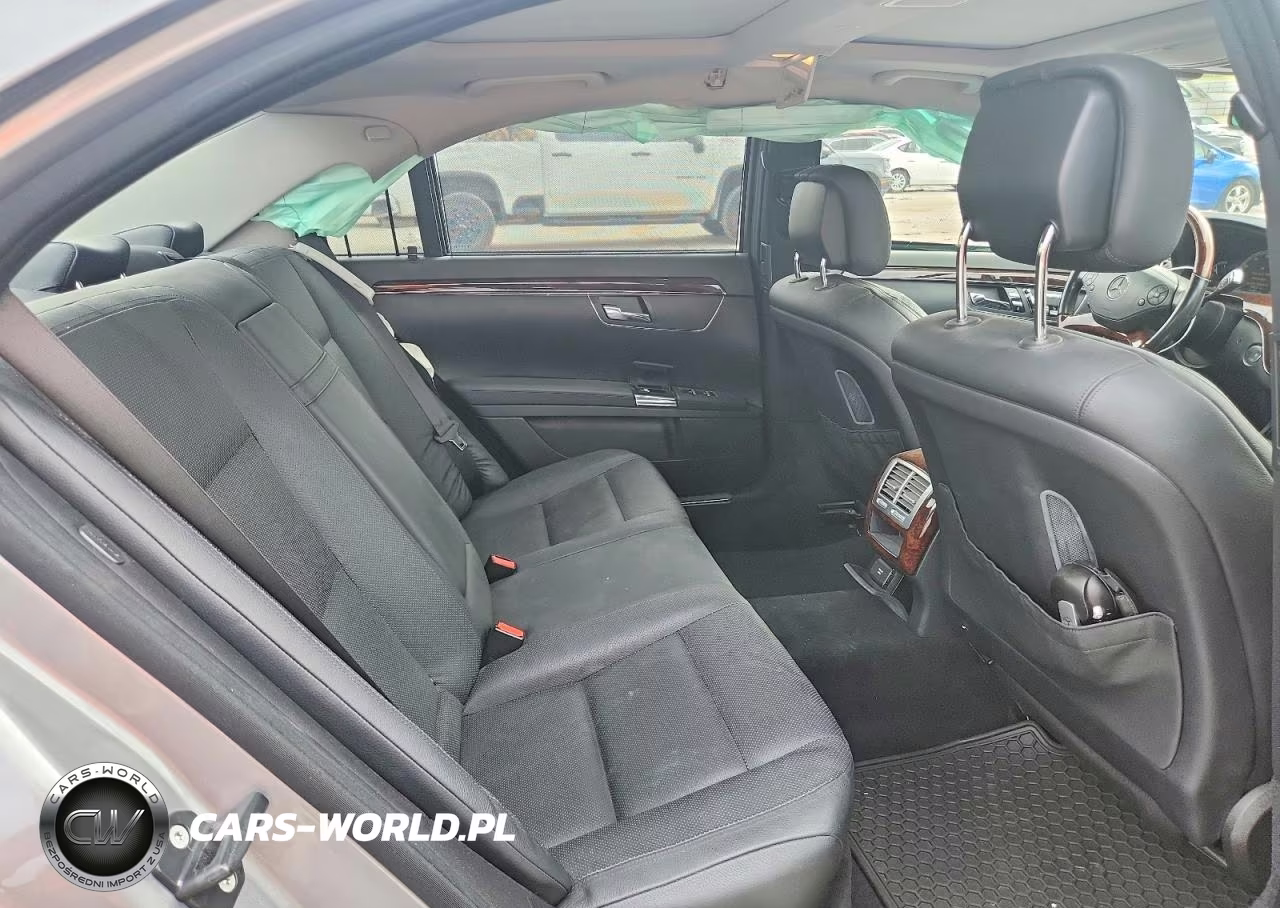 2012 Mercedes-Benz S 550 VIN:WDDNG7DB9CA427400 - 10