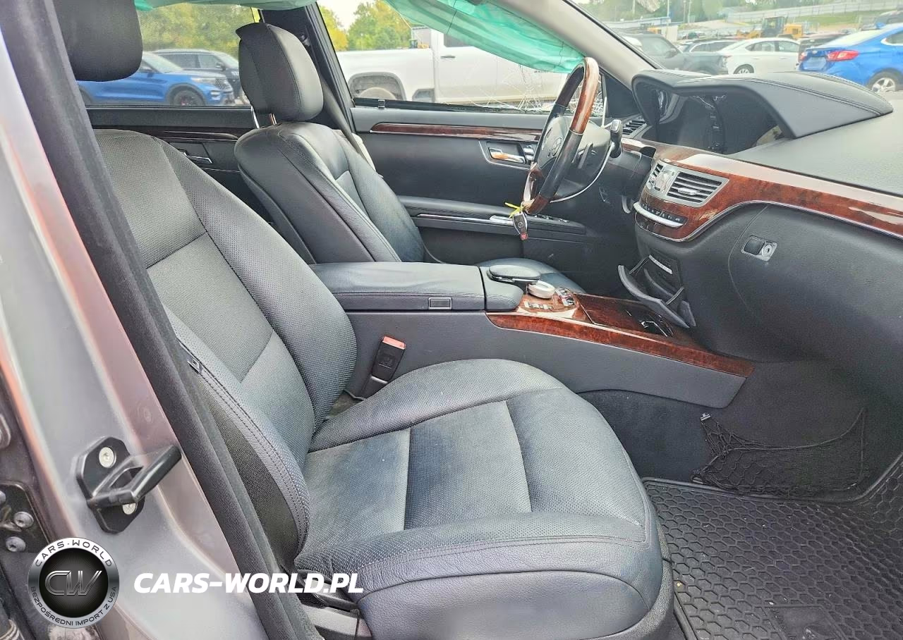 2012 Mercedes-Benz S 550 VIN:WDDNG7DB9CA427400 - 7