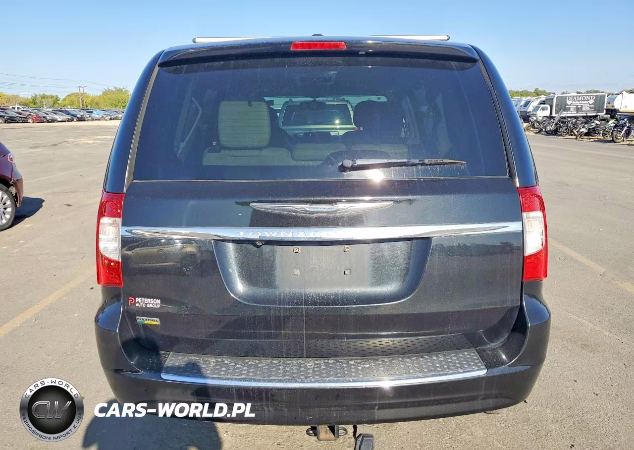 2013 Chrysler Town & Country Touring VIN:2C4RC1BG9DR577524 - 6