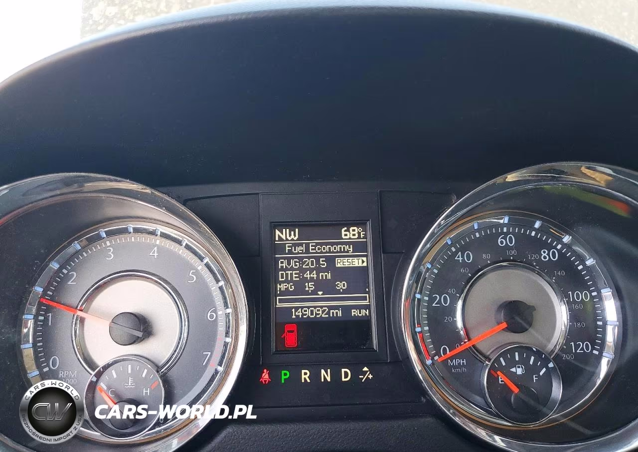 2013 Chrysler Town & Country Touring VIN:2C4RC1BG9DR577524 - 9