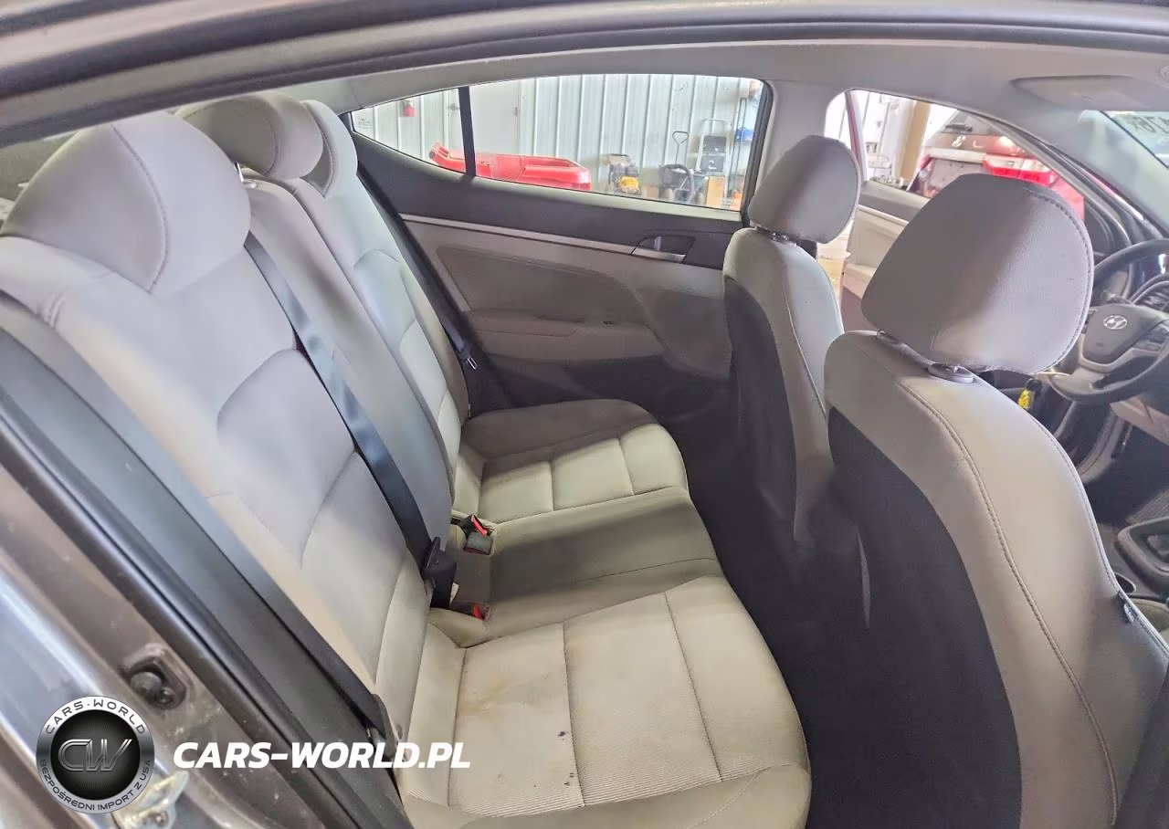2018 Hyundai Elantra Sel VIN:5NPD84LF4JH296100 - 10