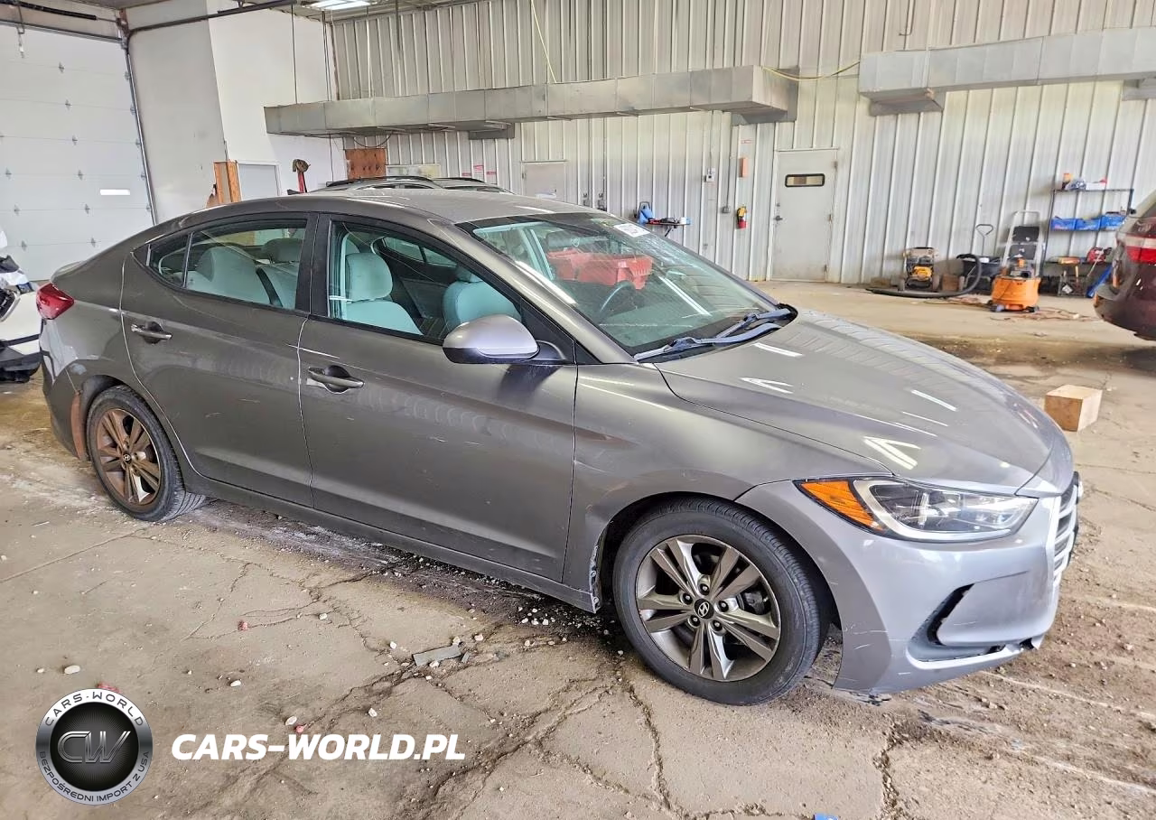 2018 Hyundai Elantra Sel VIN:5NPD84LF4JH296100 - 4