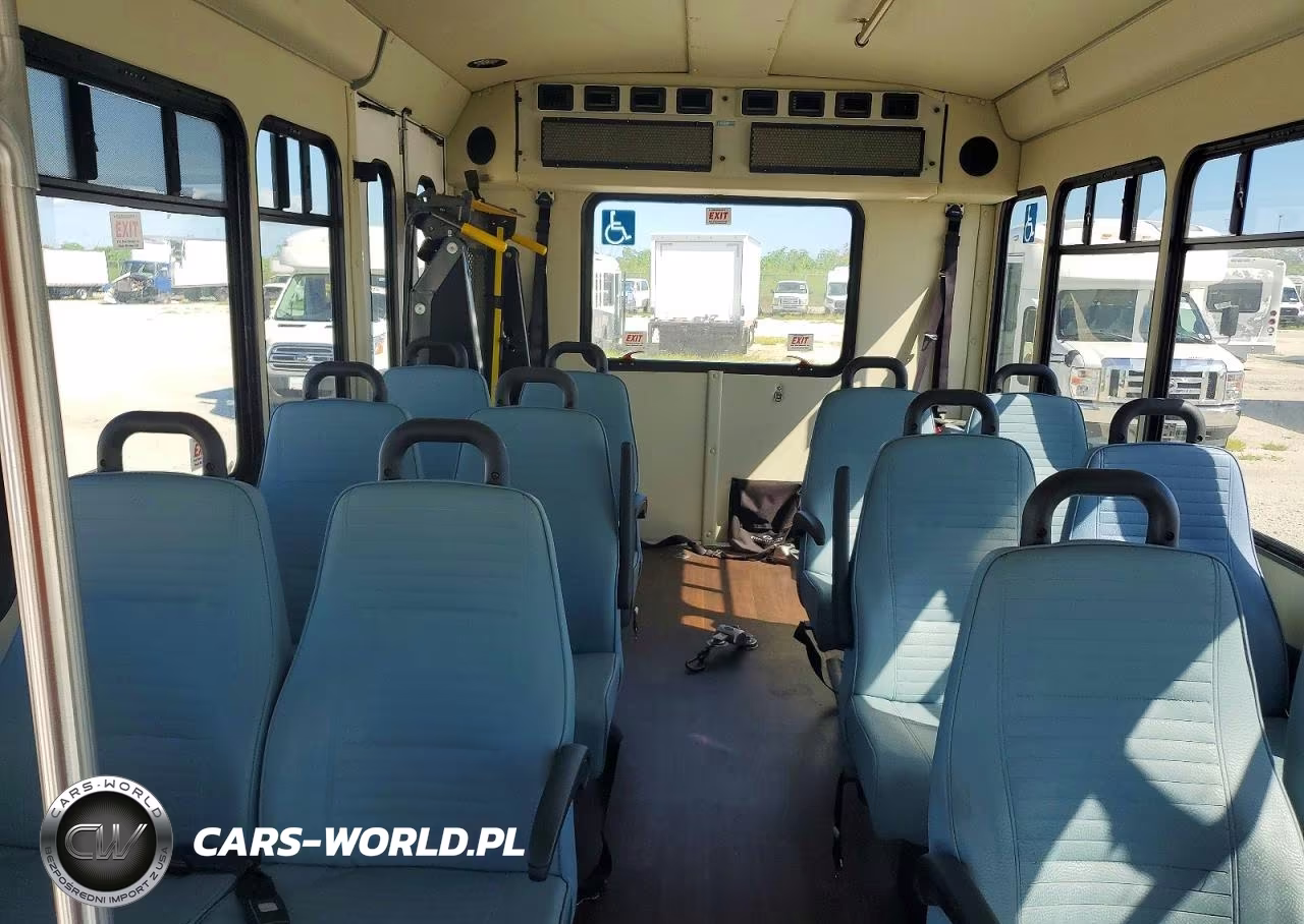 2021 Ford Econoline E350 Super Duty Cutaway Van VIN:1FDEE3FN0MDC10829 - 10