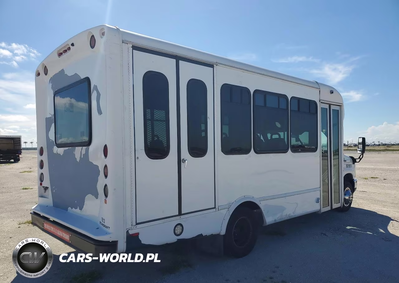 2021 Ford Econoline E350 Super Duty Cutaway Van VIN:1FDEE3FN0MDC10829 - 3