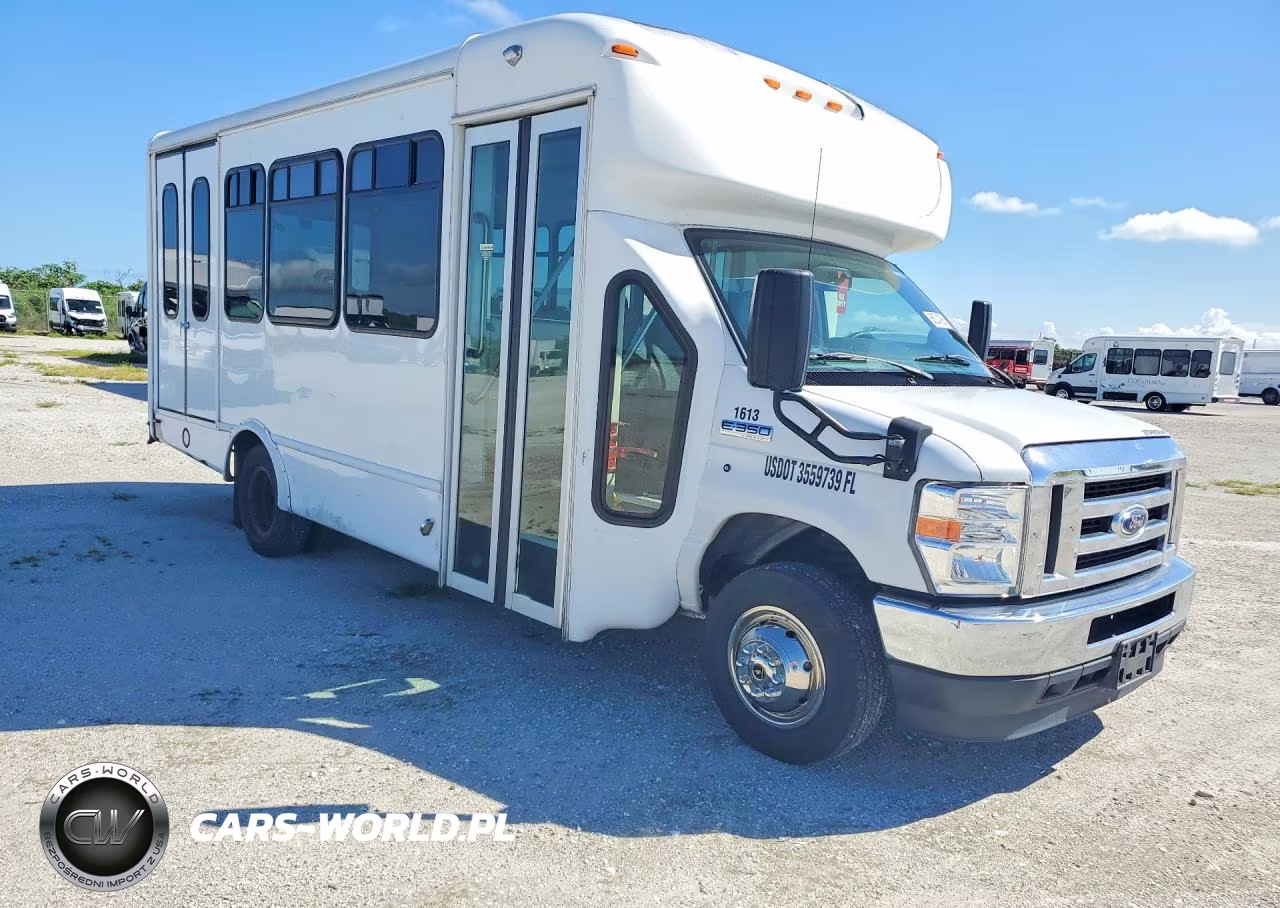 2021 Ford Econoline E350 Super Duty Cutaway Van VIN:1FDEE3FN0MDC10829 - 4