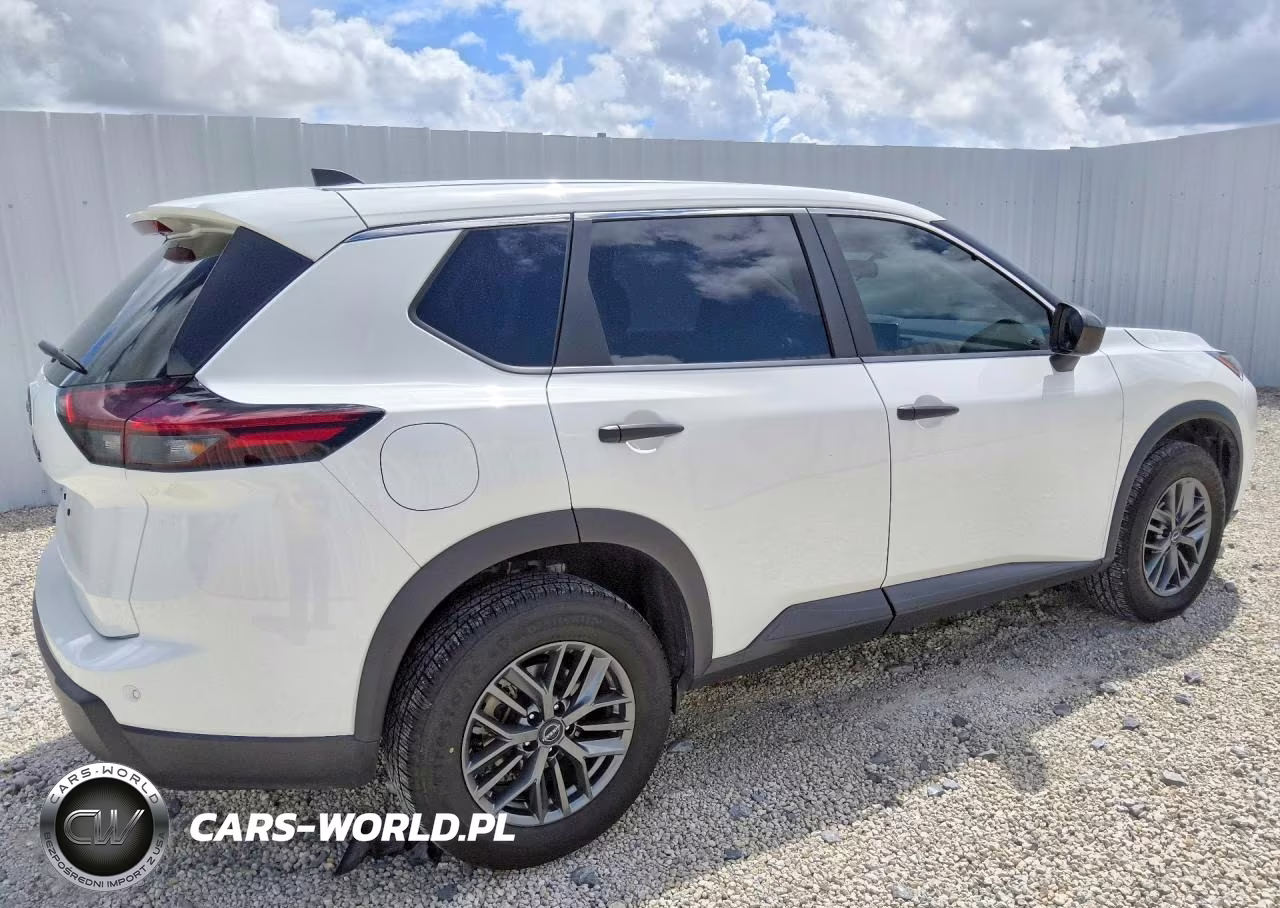 2024 Nissan Rogue S VIN:5N1BT3AA5RC718126 - 3