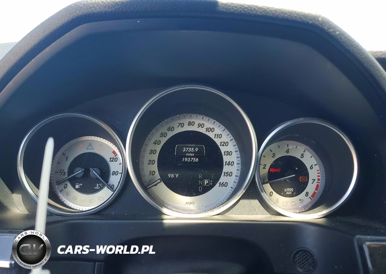 2016 Mercedes-Benz E 350 VIN:WDDHF5KB2GB211332 - 9