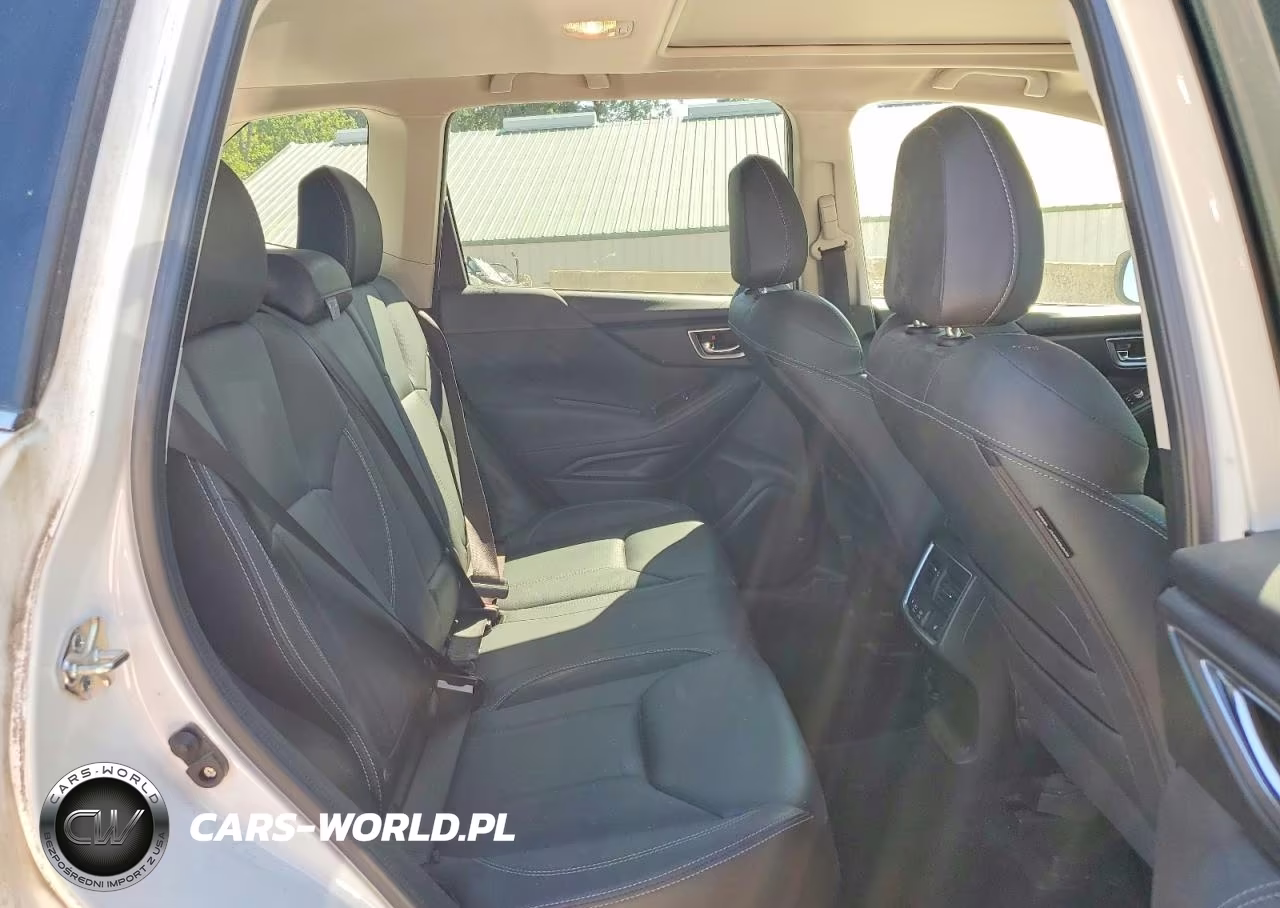 2019 Subaru Forester VIN:JF2SKAWC3KH553368 - 11