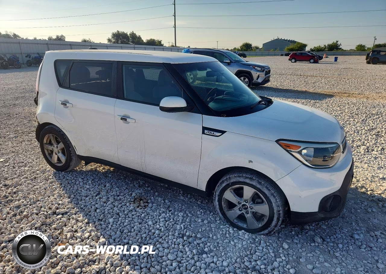 2018 Kia Soul Base VIN:KNDJN2A29J7599409 - 4