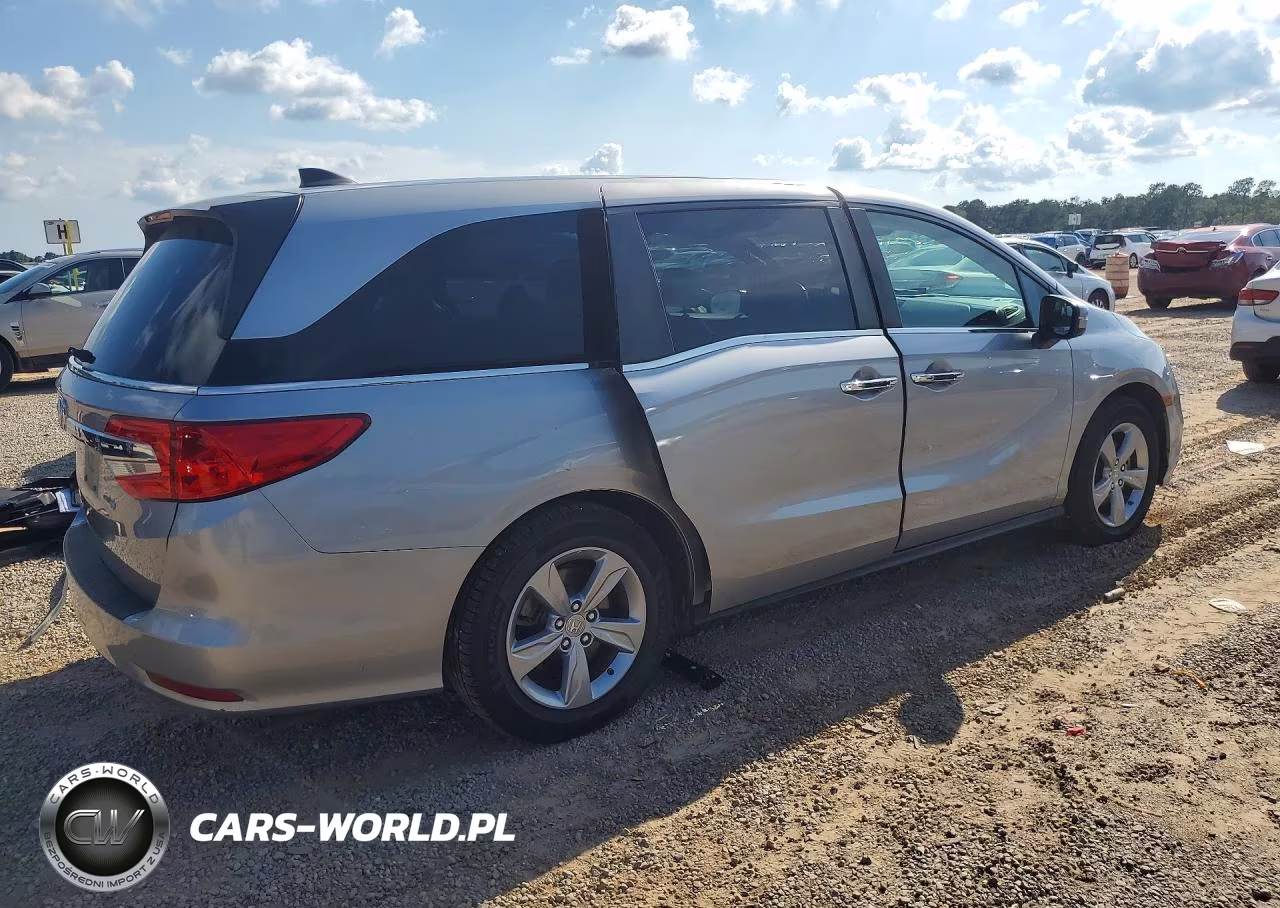 2018 Honda Odyssey Exl VIN:5FNRL6H72JB045558 - 3