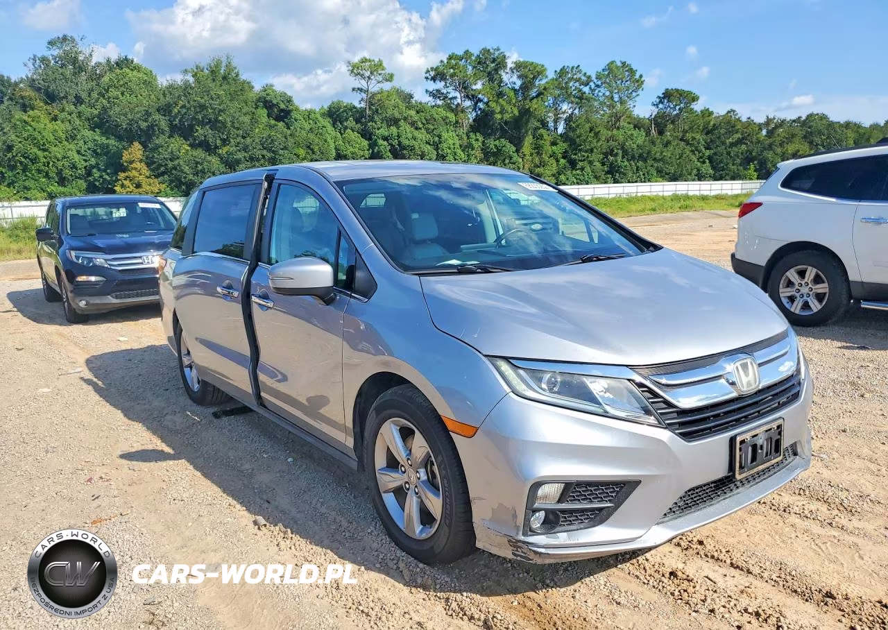 2018 Honda Odyssey Exl VIN:5FNRL6H72JB045558 - 4