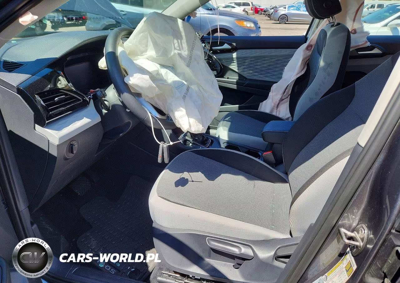 2022 Volkswagen Taos S VIN:3VVDX7B26NM034583 - 7