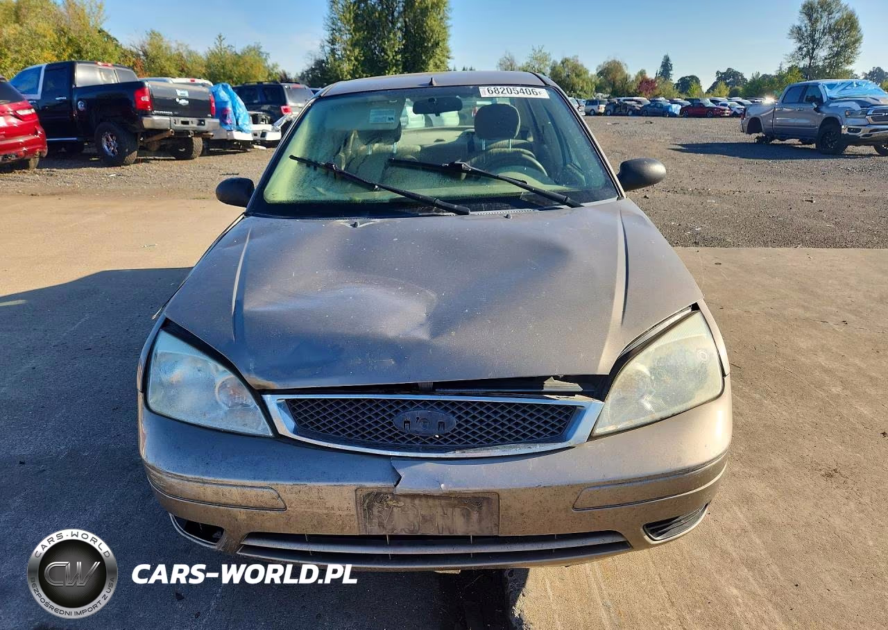 2005 Ford Focus Zx4 VIN:1FAFP34N05W258218 - 5