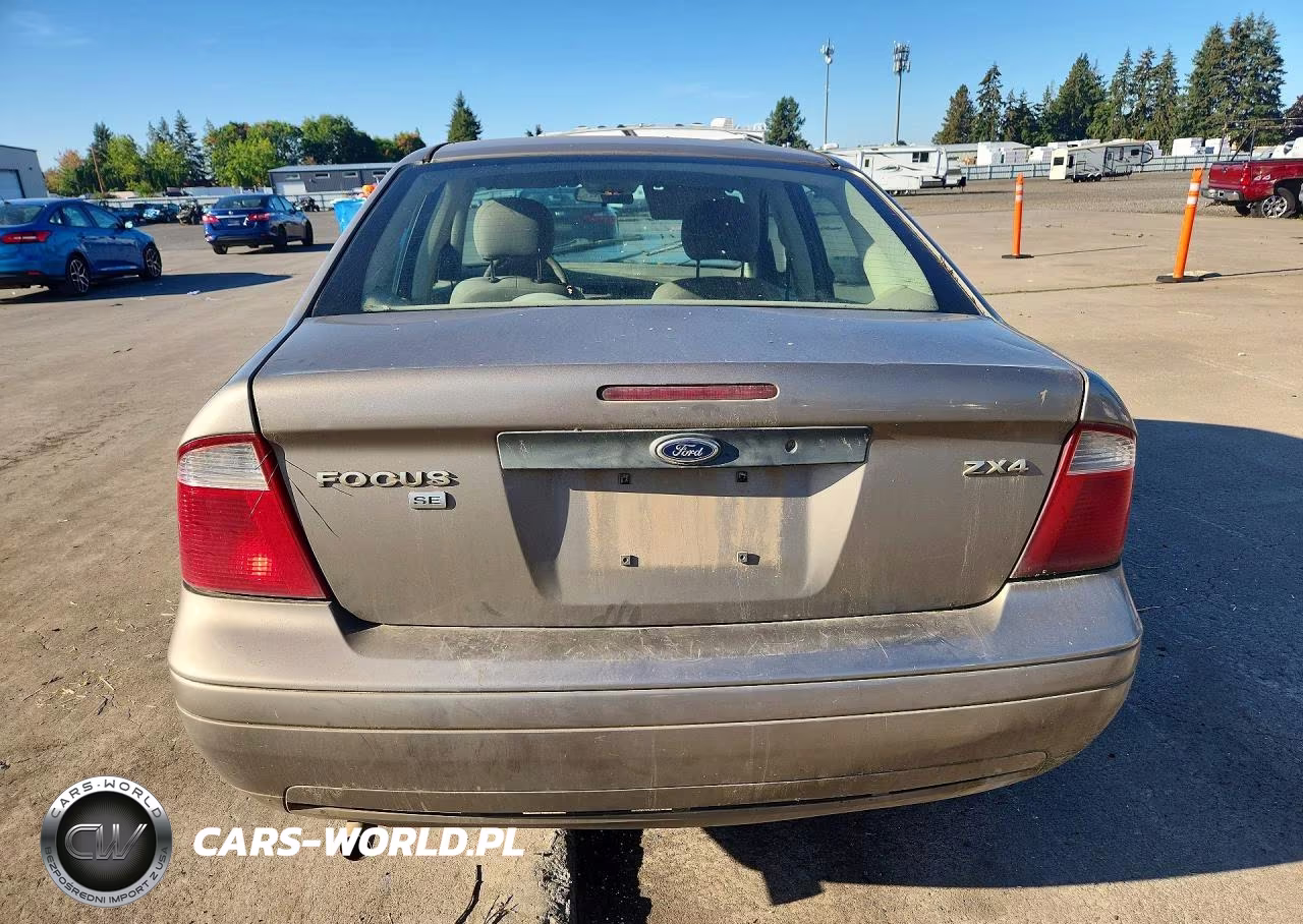 2005 Ford Focus Zx4 VIN:1FAFP34N05W258218 - 6
