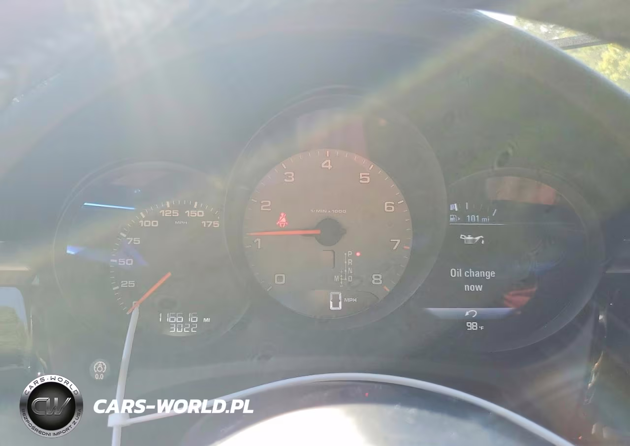 2018 Porsche Macan S VIN:WP1AB2A52JLB33605 - 9