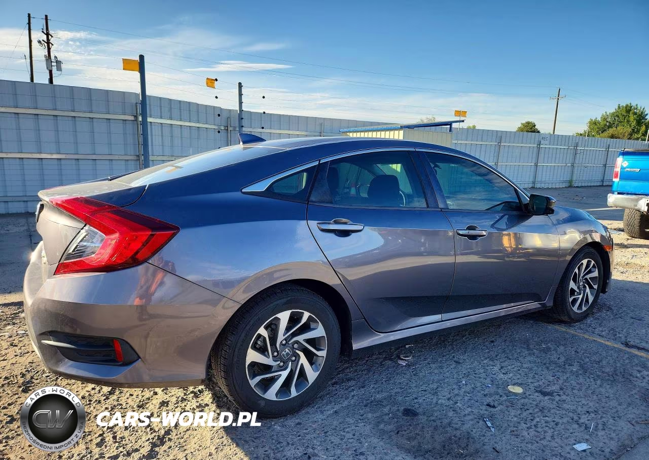 2017 Honda Civic Ex VIN:19XFC2F79HE042641 - 3