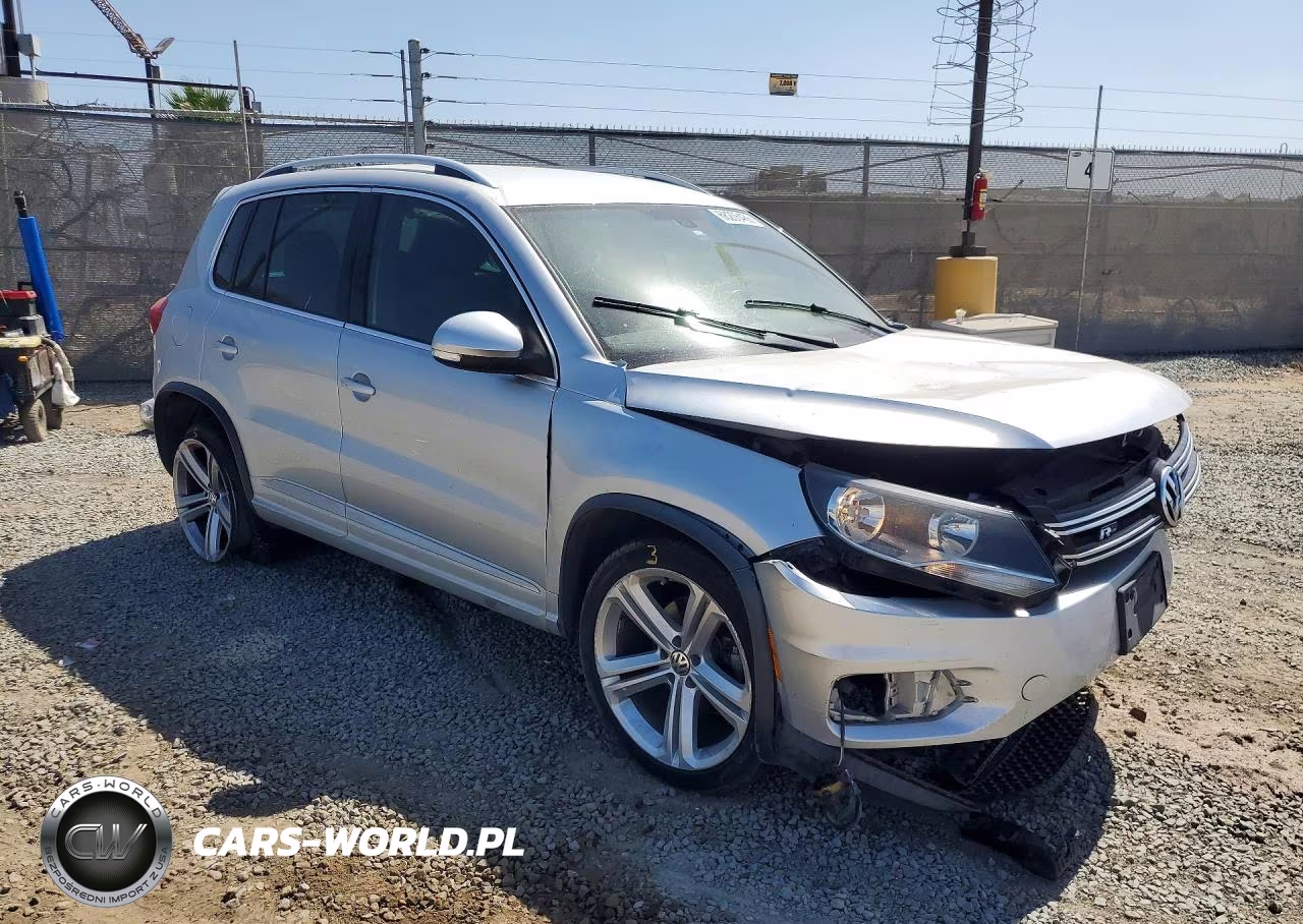 2016 Volkswagen Tiguan S VIN:WVGAV7AX2GW037676 - 4