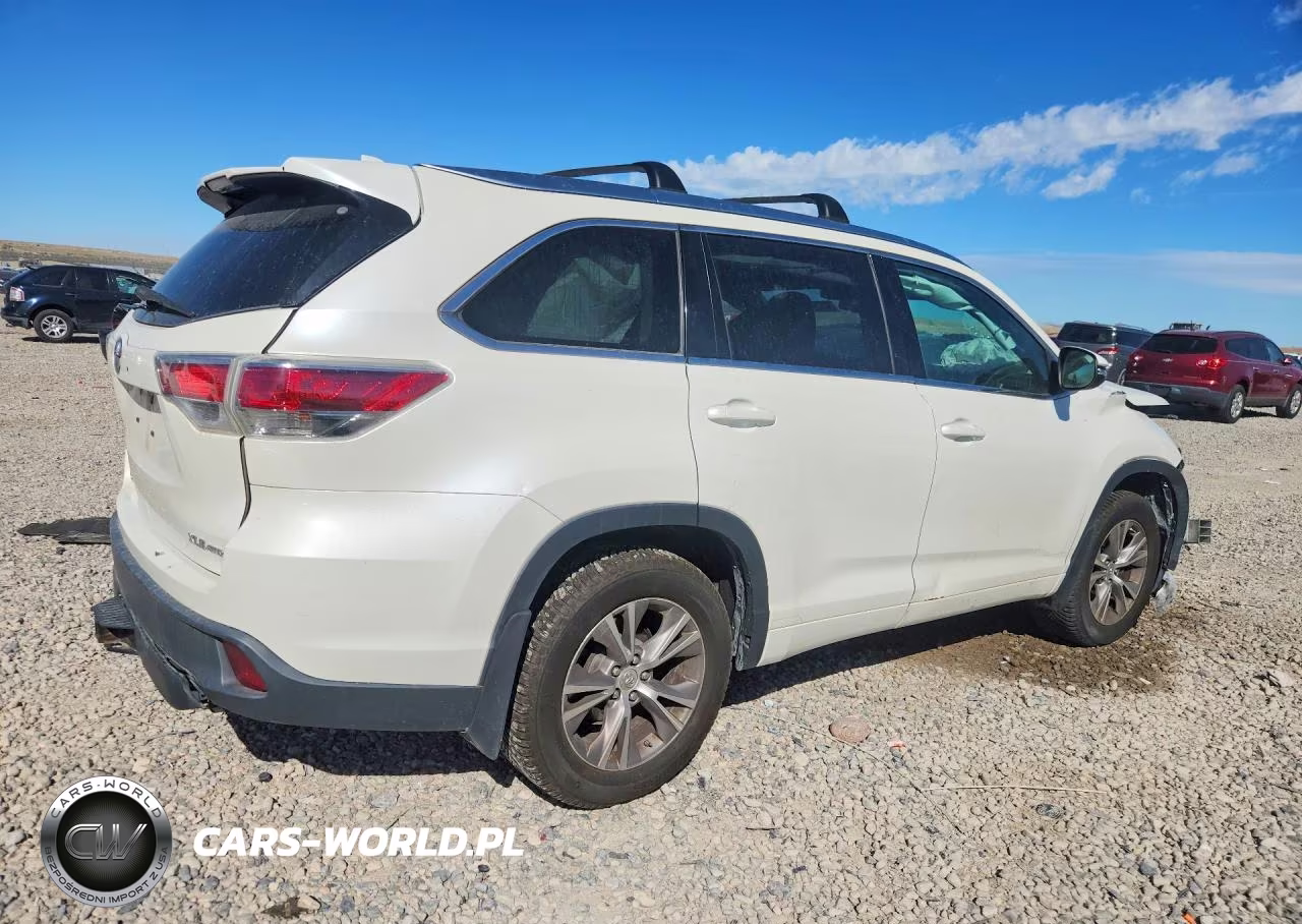 2014 Toyota Highlander Xle VIN:5TDJKRFH9ES017318 - 3