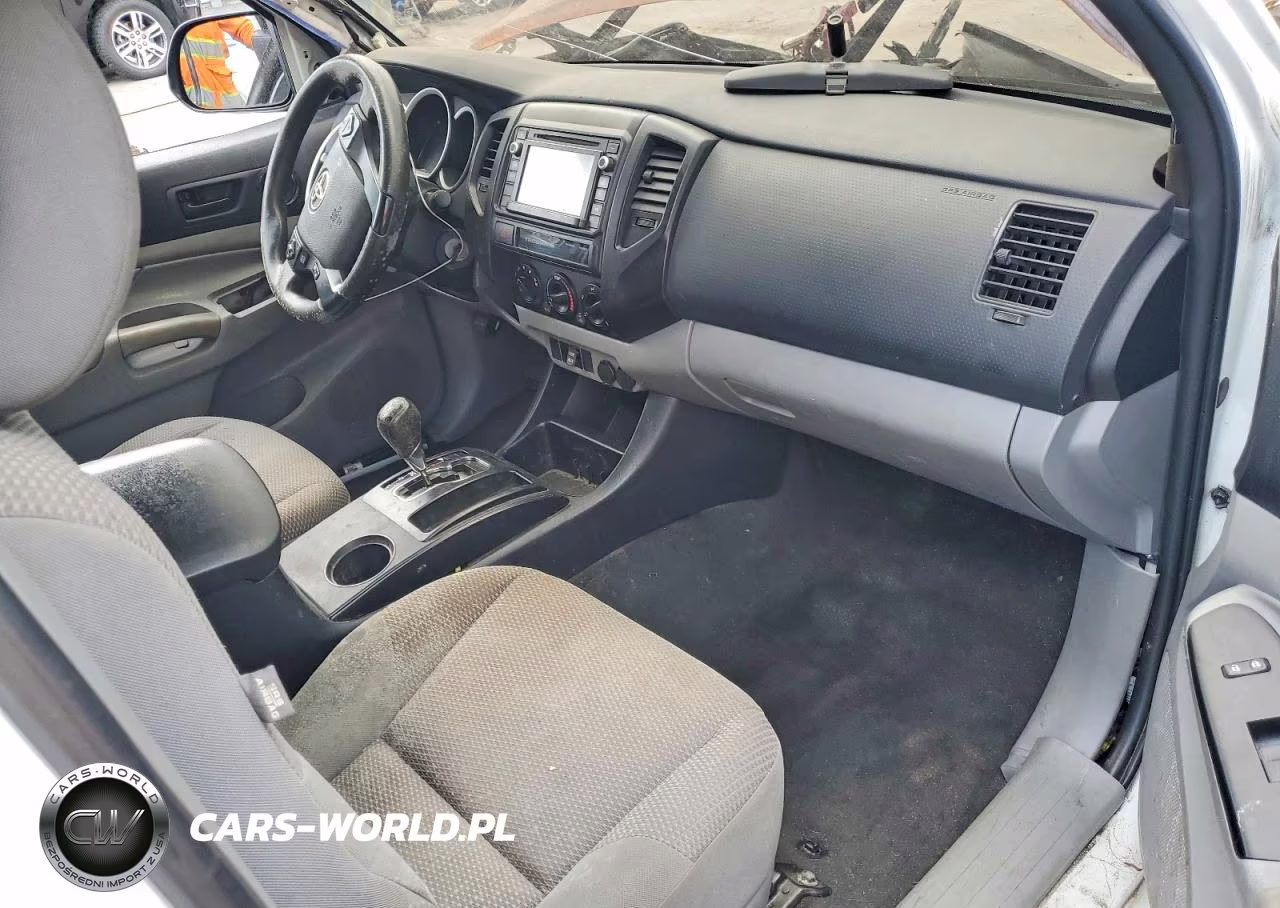 2015 Toyota Tacoma Base VIN:5TFTX4CN5FX060248 - 8