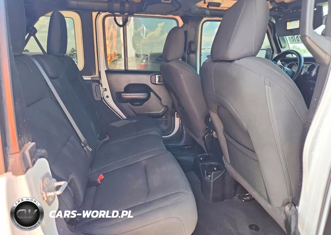 2021 Jeep Wrangler Unlimited Sport VIN:1C4HJXDN3MW770615 - 11