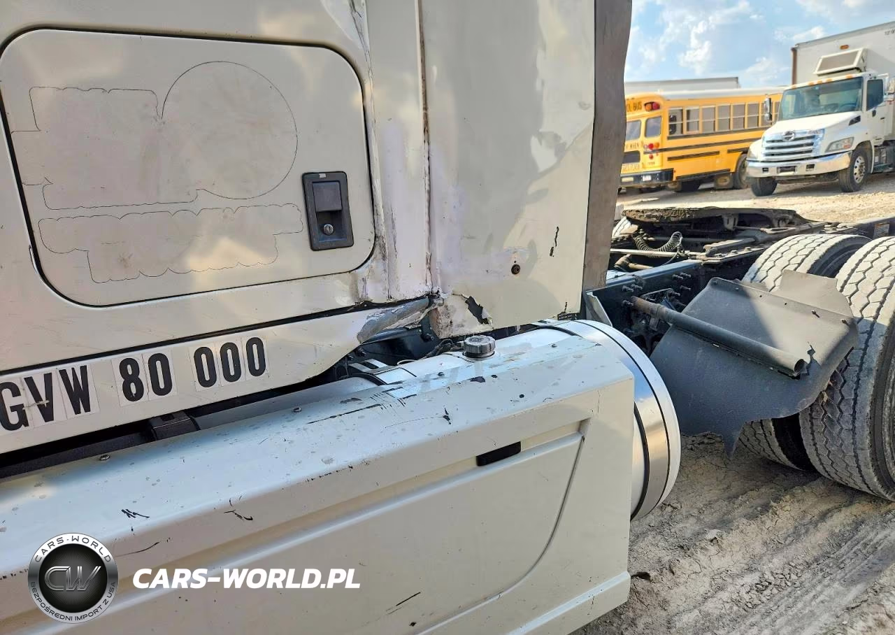 2016 Mack Cxu613 Semi Truck VIN:1M1AW21Y0GM058065 - 14