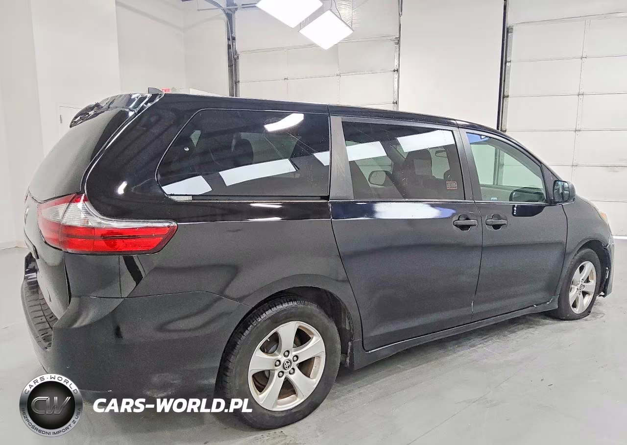 2020 Toyota Sienna L VIN:5TDZZ3DC0LS085572 - 3