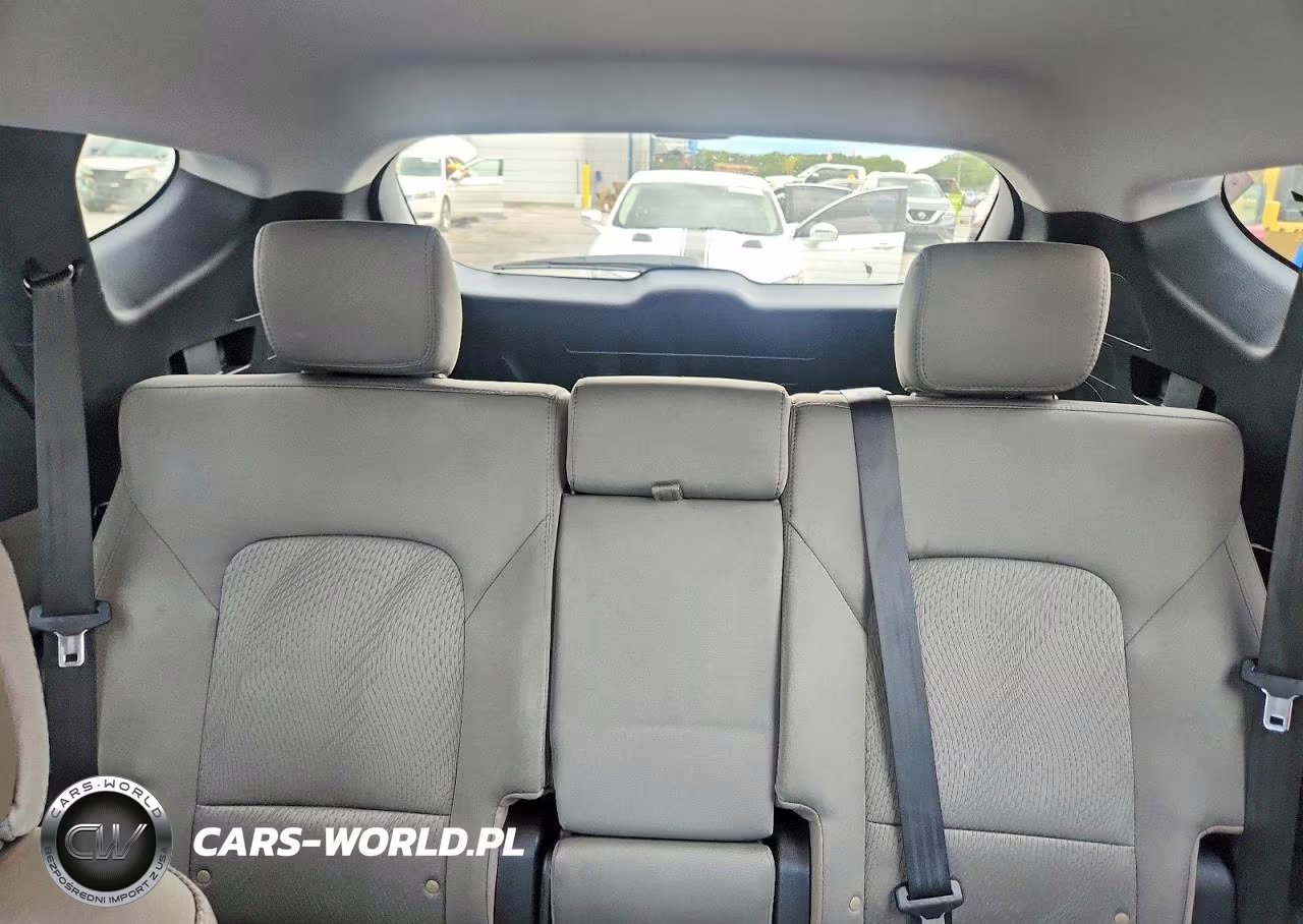 2016 Hyundai Santa Fe Sport 2.4L VIN:5XYZU3LB3GG314823 - 10