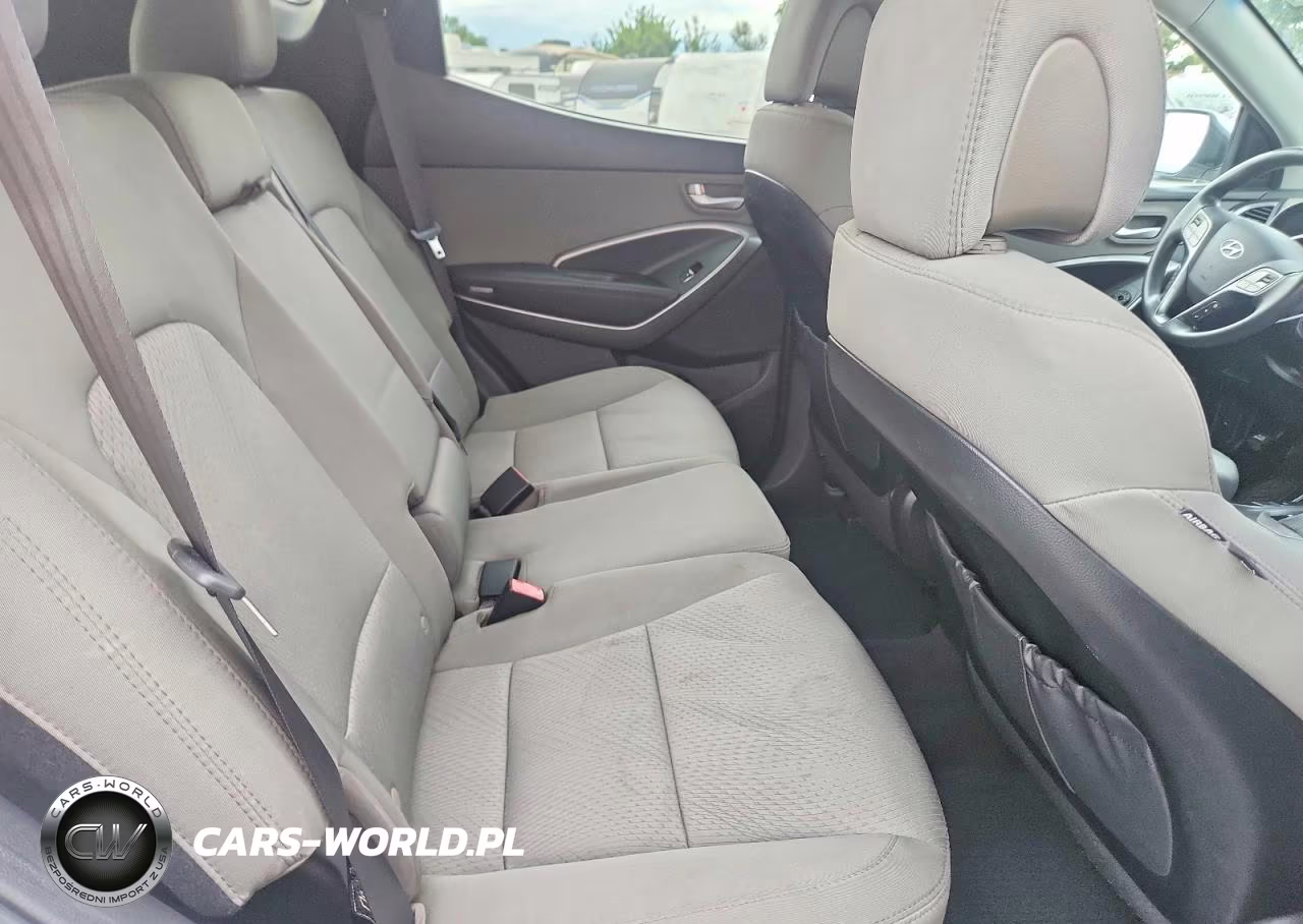 2016 Hyundai Santa Fe Sport 2.4L VIN:5XYZU3LB3GG314823 - 11