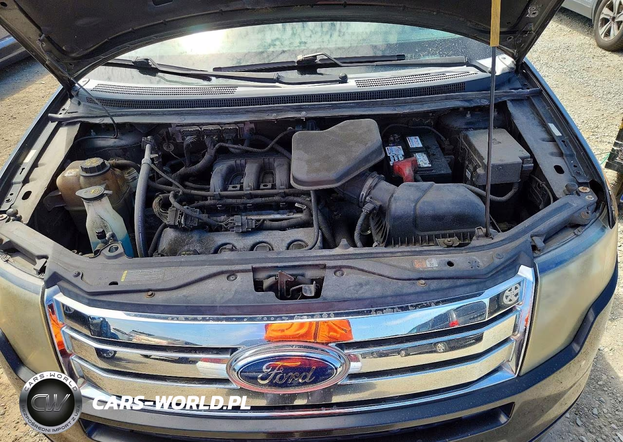 2010 Ford Edge Sport VIN:2FMDK3ACXABB26108 - 12