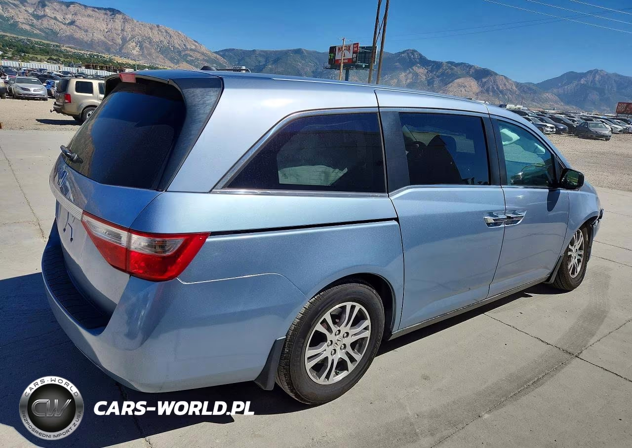 2011 Honda Odyssey Exl VIN:5FNRL5H64BB051252 - 3