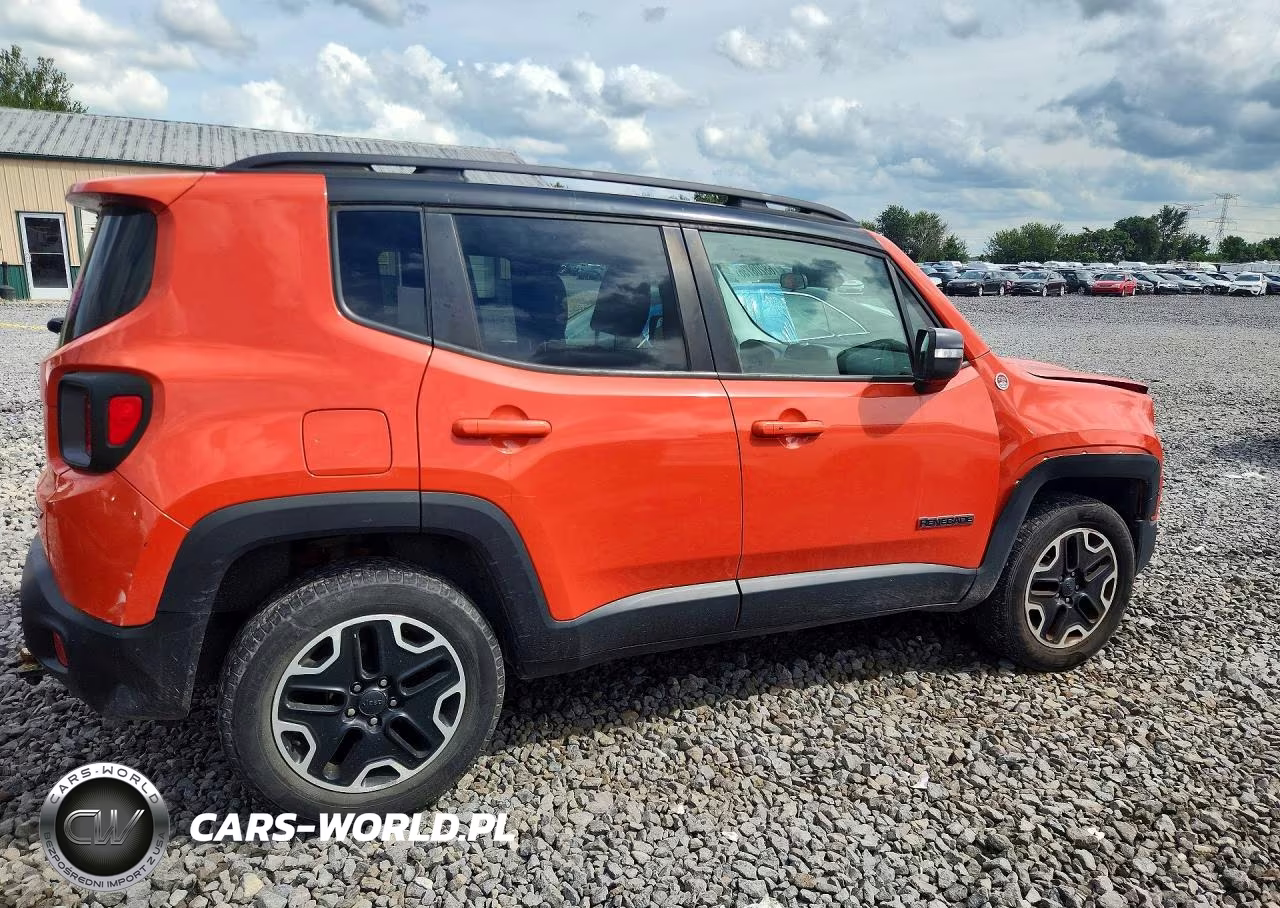 2016 Jeep Renegade Trailhawk VIN:ZACCJBCT5GPC97427 - 3