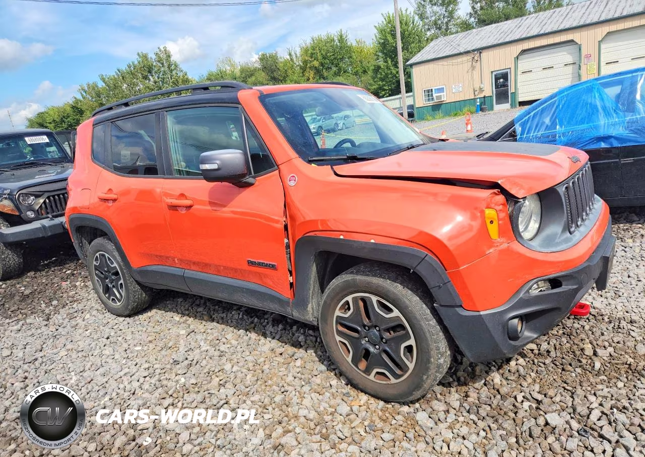 2016 Jeep Renegade Trailhawk VIN:ZACCJBCT5GPC97427 - 4