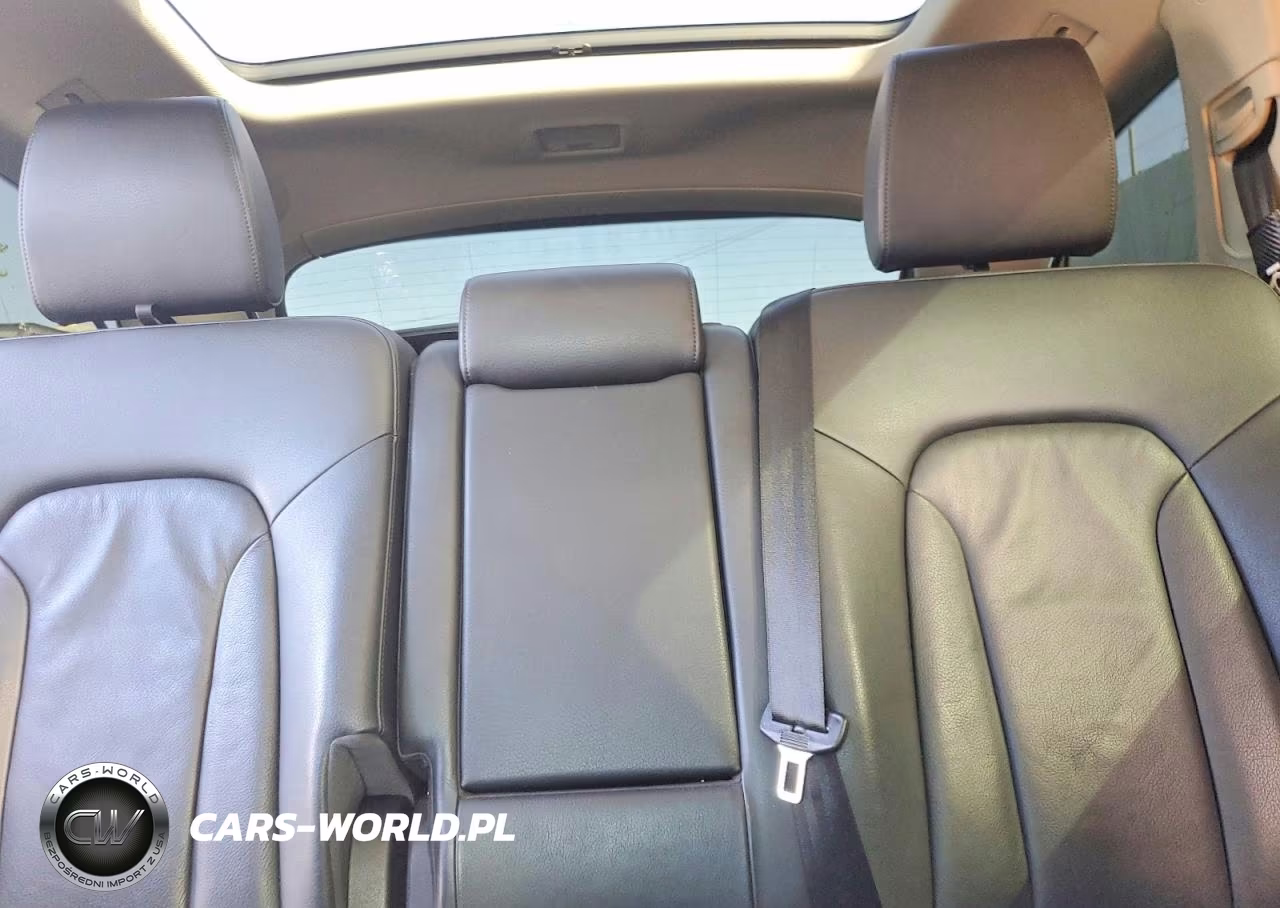 2014 Audi Q7 Premium Plus VIN:WA1LGAFE4ED020568 - 10